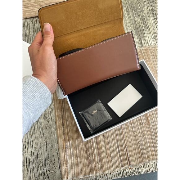 Celine CL40277i 01 Sunglasses NWT Black - Picture 2 of 9